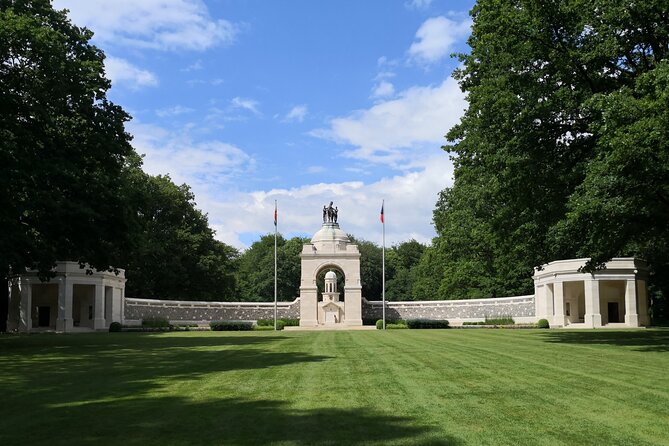 WW1 Somme Battlefields - Private tour from Paris aboard a Van (2 pax) - Ulster Memorial Tower and Thiepval Wood