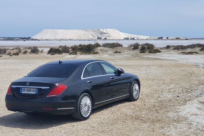 Your Private Chauffeur from Aix-en-Provence - Natural views, historic places, or a little of both